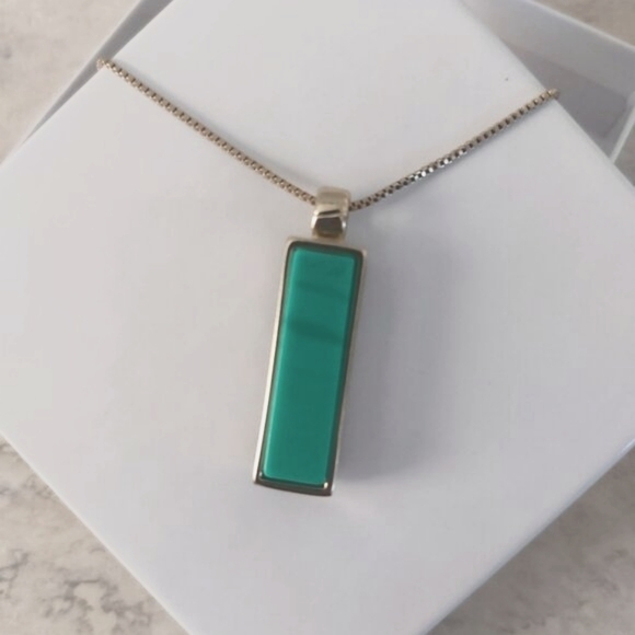 Express Faux Turquoise Necklace Long Gold Rectangle Minimalist Reversible EUC - Picture 3 of 10